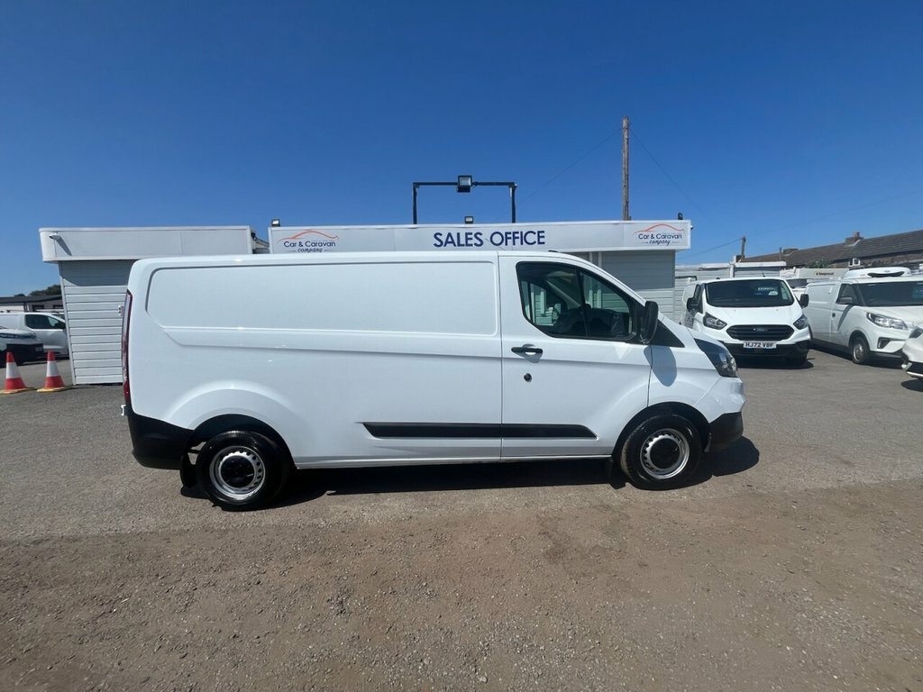 Ford Transit Custom 2L Leader CK72BCF White #2
