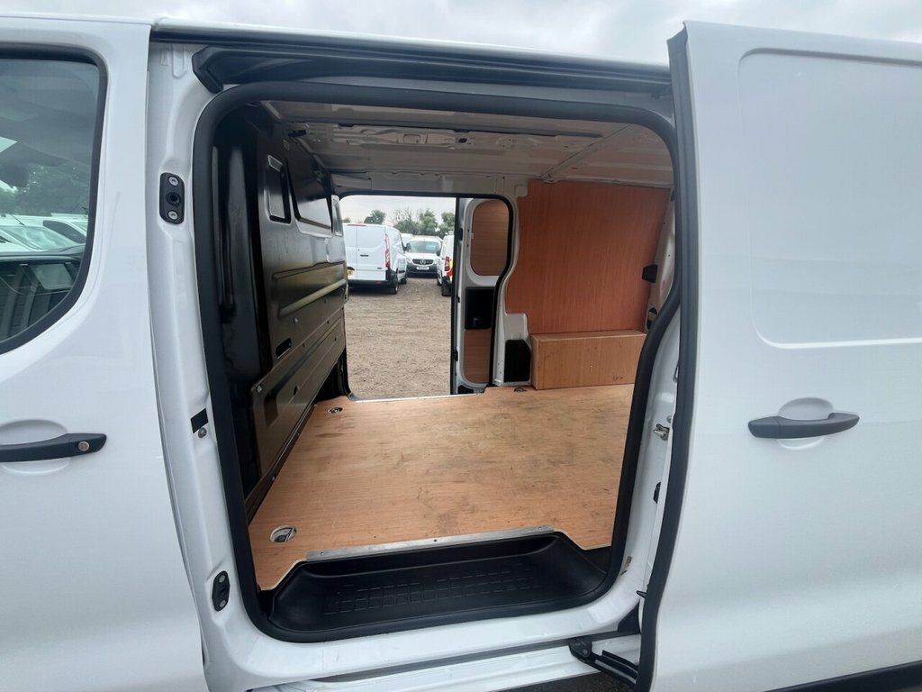 Citroen Dispatch 1.5L Enterprise Edition M 6Dr White #6