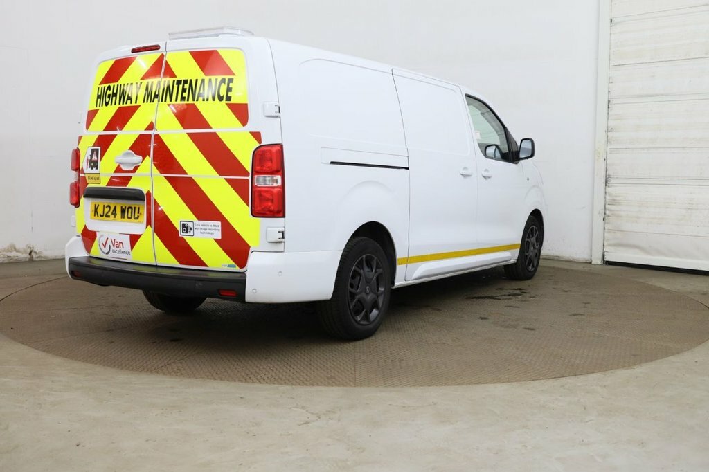 Citroen Dispatch 1.5L Driver Xl 6Dr KJ24WOU White #6