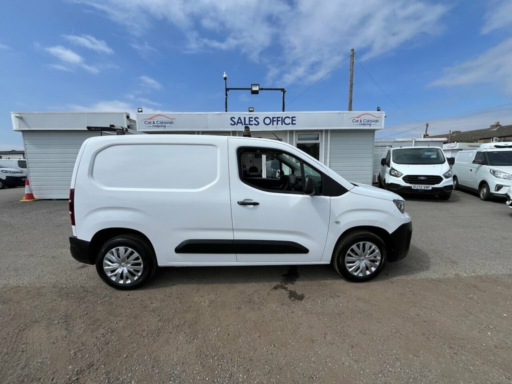 Peugeot Partner 1.5L Professional White #2