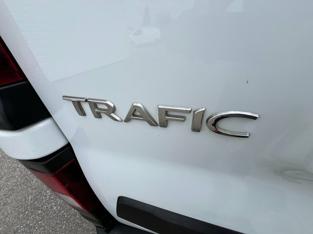 Renault Trafic 2L Start White #6