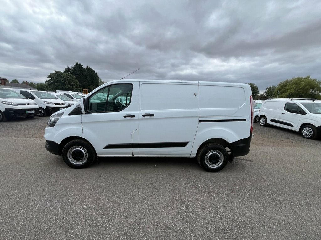 Ford Transit Custom 2L Leader BL72PJX White #3