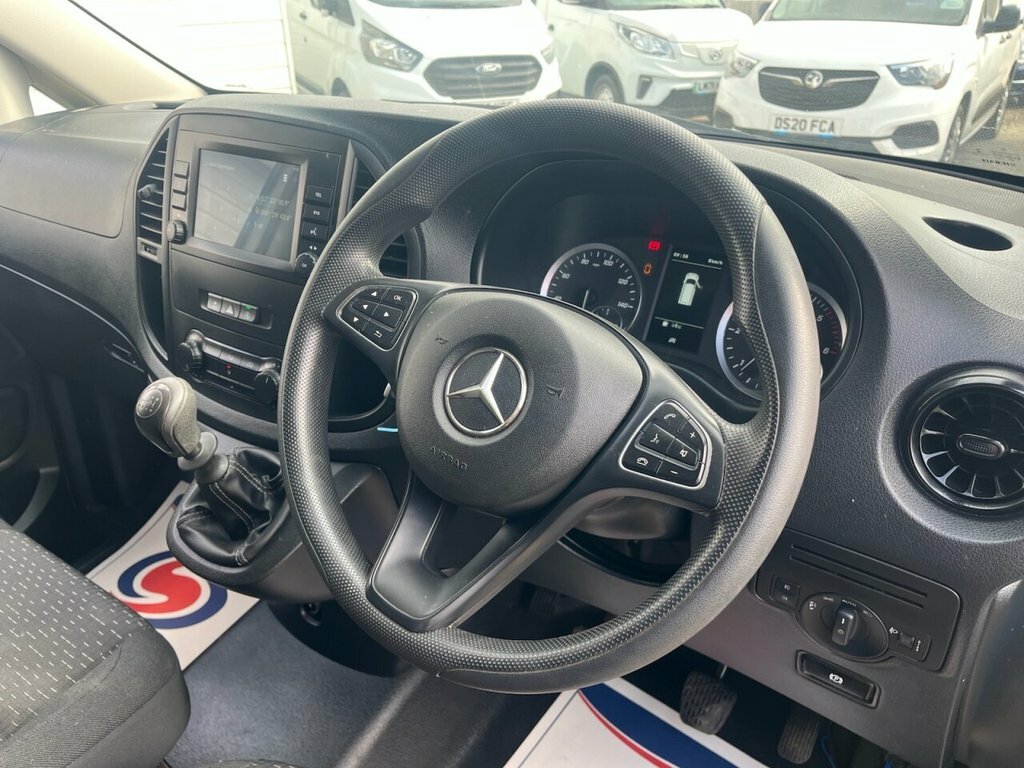 Mercedes-Benz Vito 1.7L Progressive White #6