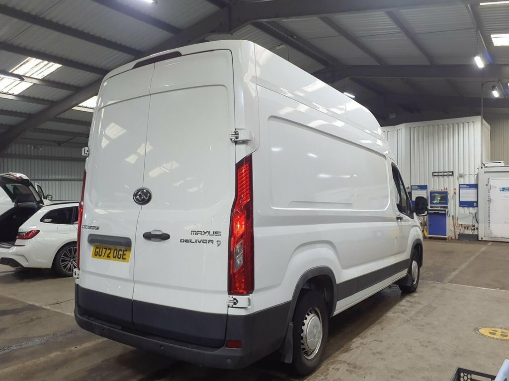 Maxus Deliver 9 2L Null White #5