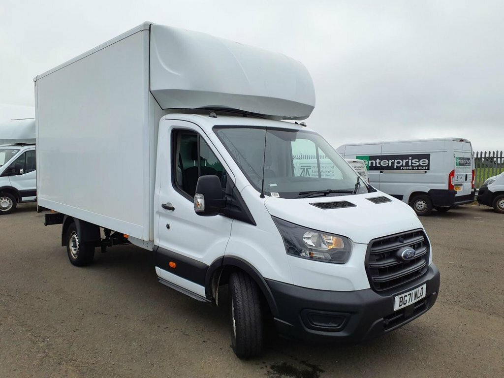 Ford Transit Custom 2L Leader White