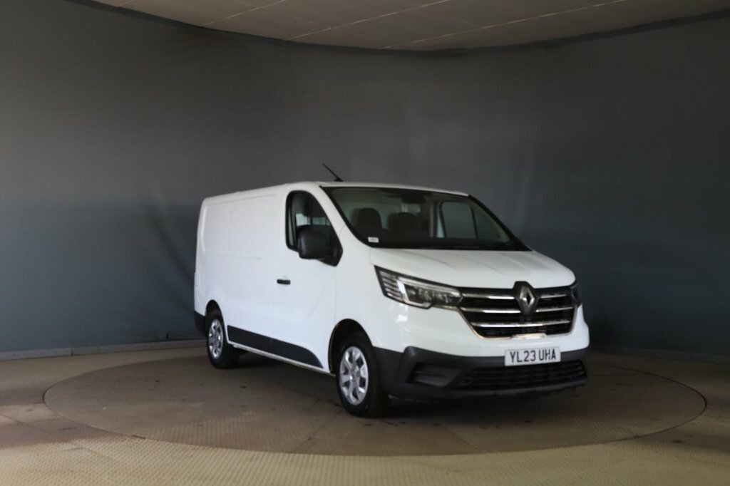 Renault Trafic 2L Advance White