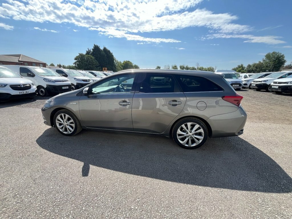Toyota Auris 1.8L Excel FD18OVU Brown #2
