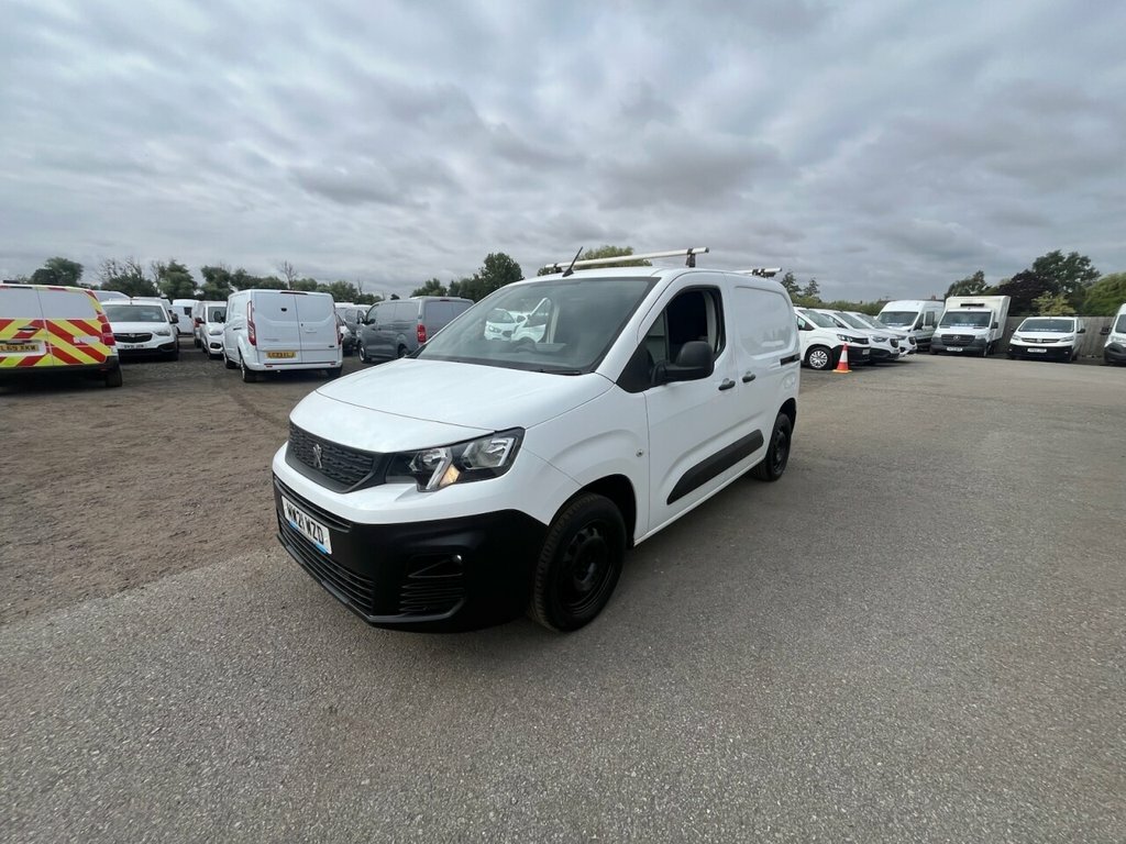 Peugeot Partner 1.5L Professional White #2