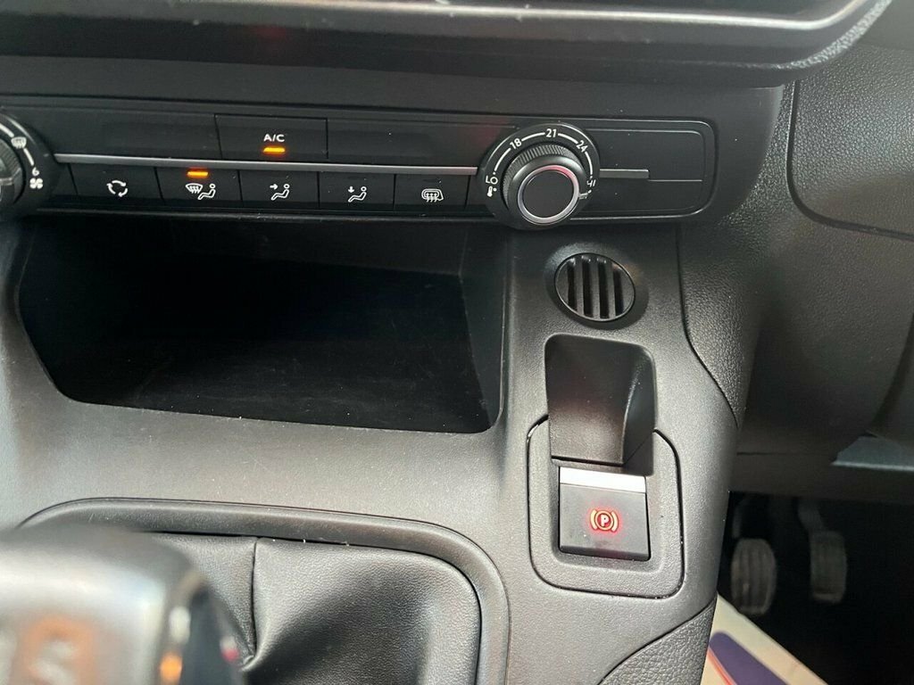 Peugeot Partner Mpv Grey #35