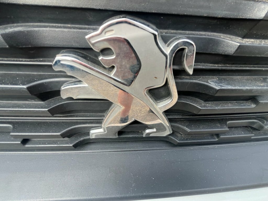 Peugeot Partner 1.5L Professional White #4