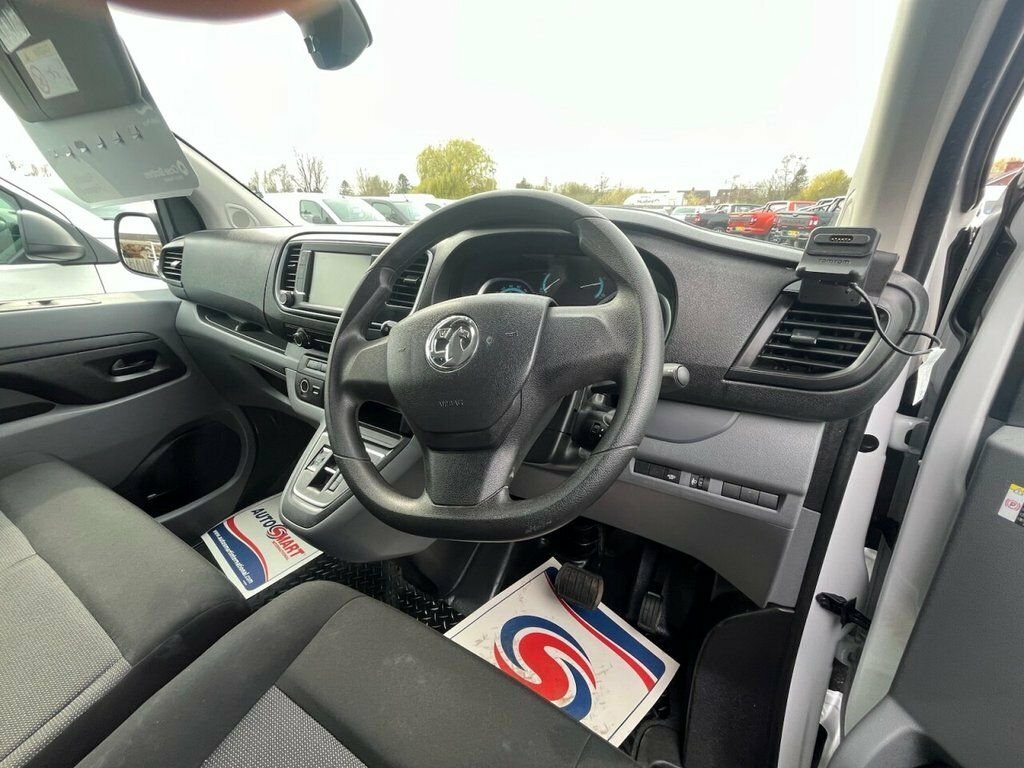 Vauxhall Vivaro 2900 1.5D 100Ps Dynamic H1 Van  #41