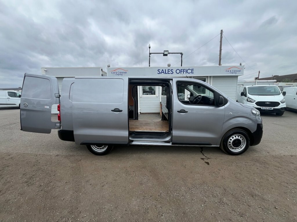 Vauxhall Vivaro Sportive Grey #10