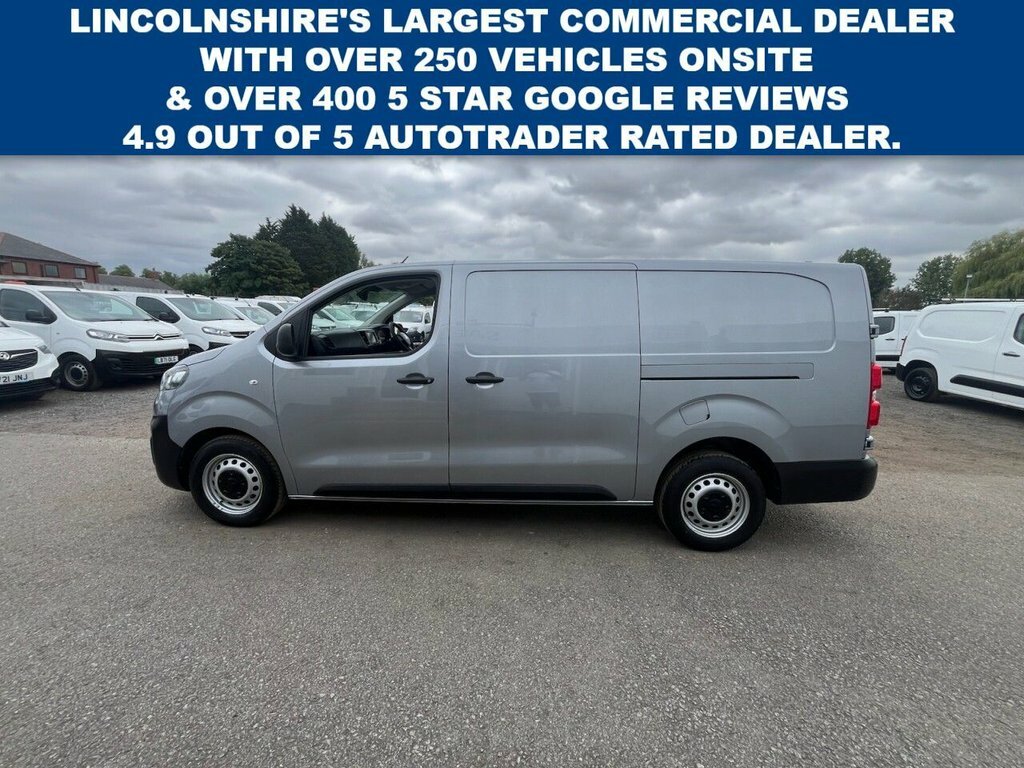 Vauxhall Vivaro 2L Prime 6Dr Grey #2