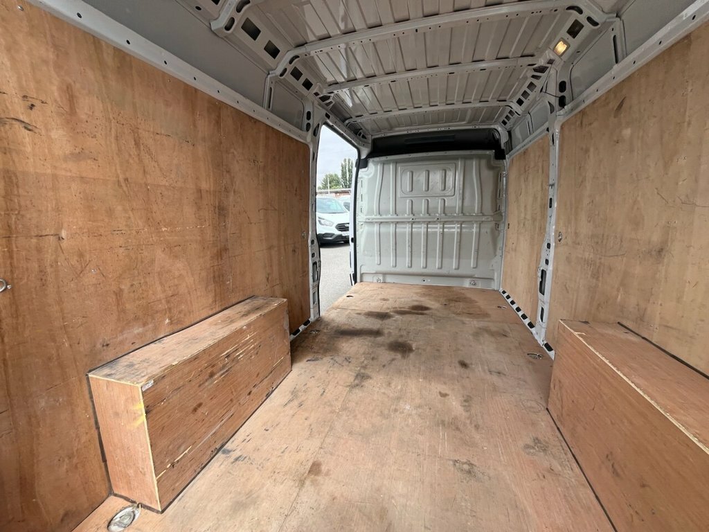 Vauxhall Movano Prime White #14