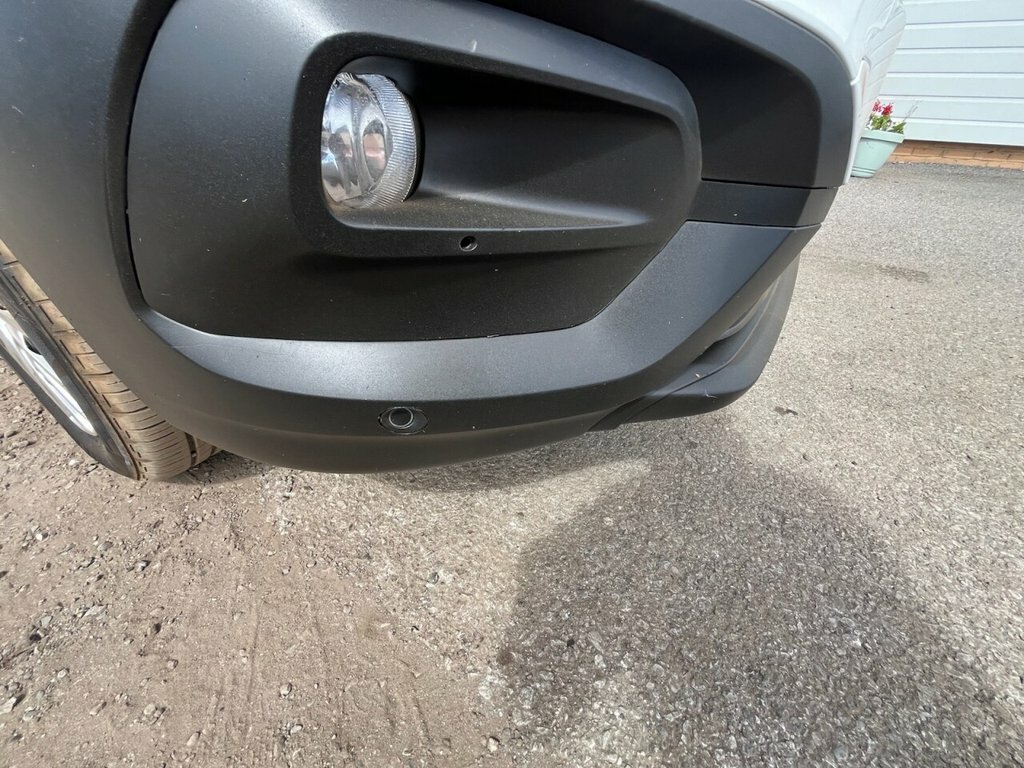 Toyota Proace City 1.5L Icon White #4