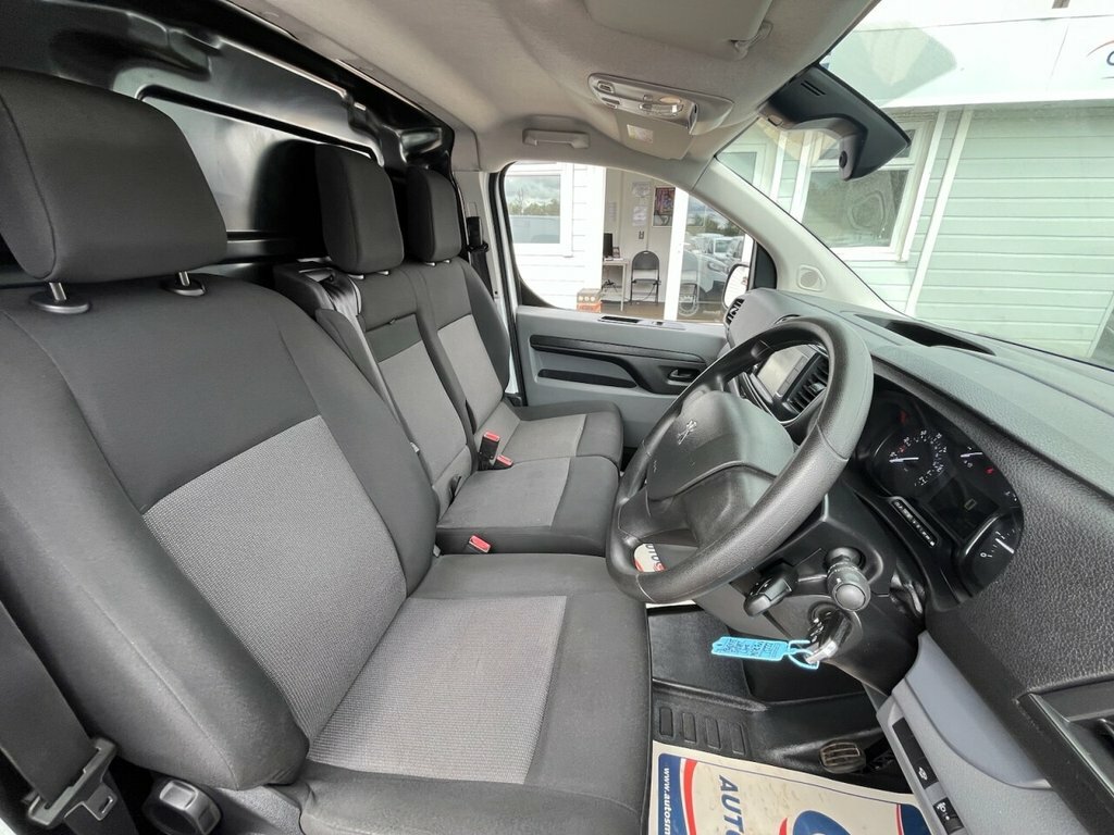 Peugeot Expert Mpv White #25