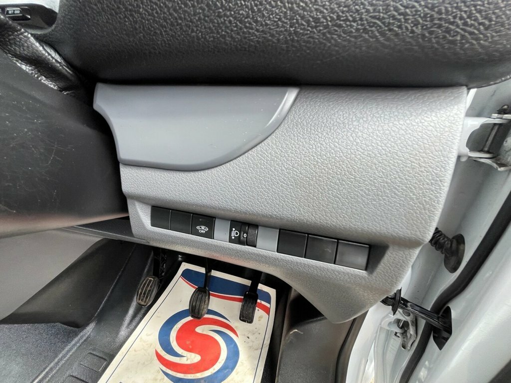 Peugeot Expert Mpv White #20