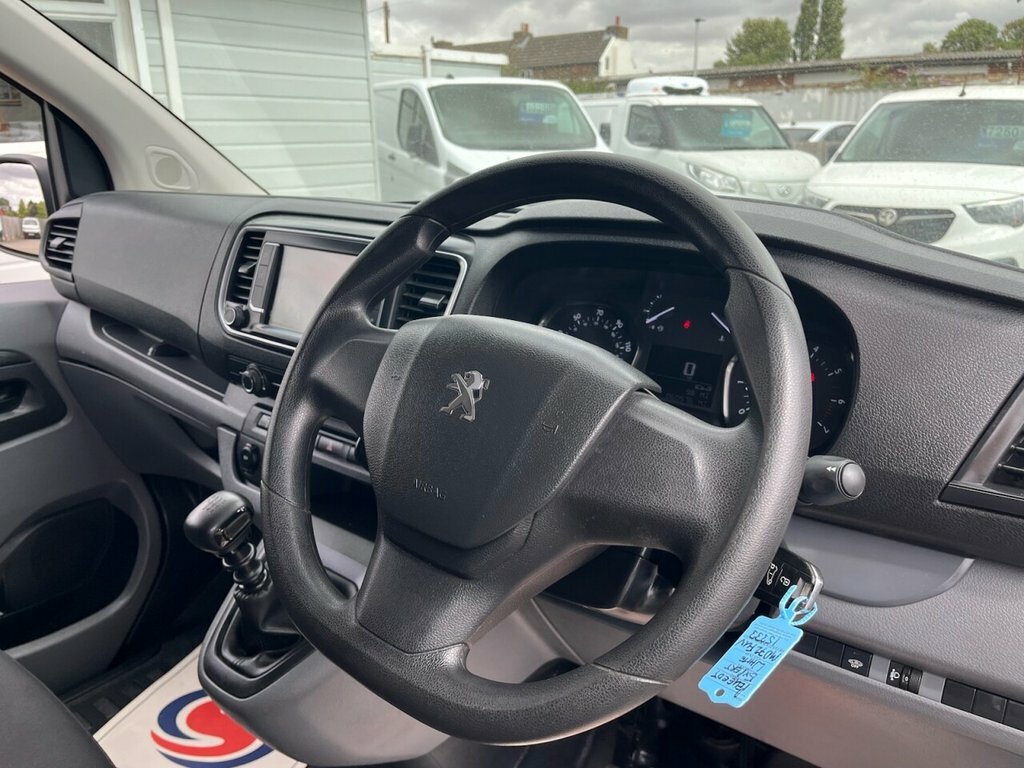 Peugeot Expert Mpv White #26