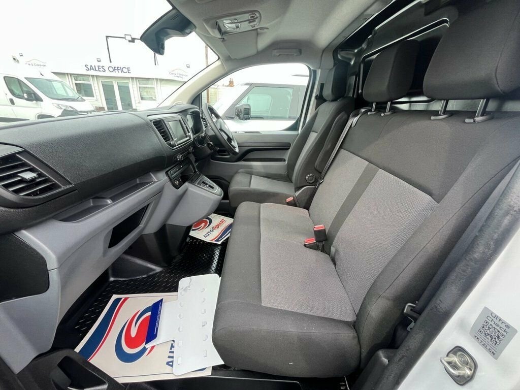 Vauxhall Vivaro Turbo D 2900 Prime Panel Van 6Dr L2 White #43