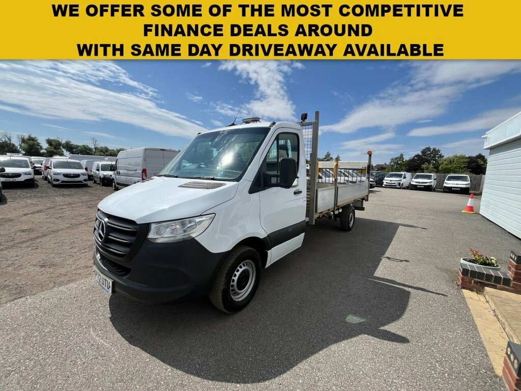 Mercedes-Benz Sprinter 2L Progressive White
