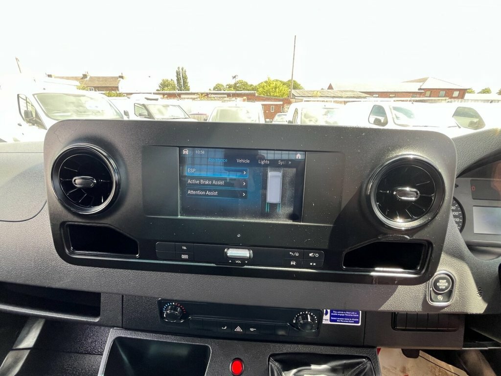 Mercedes-Benz Sprinter 2.0 315 Cdi Progressive Panel Van Manua White #28