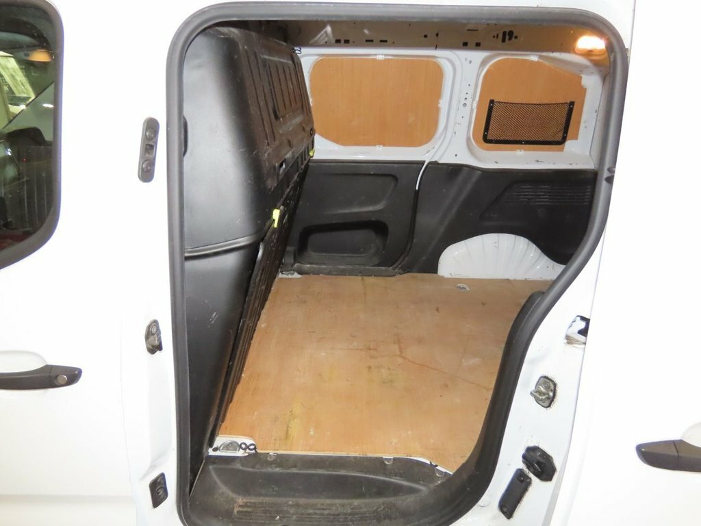 Peugeot Partner 1.5L Professional White #6