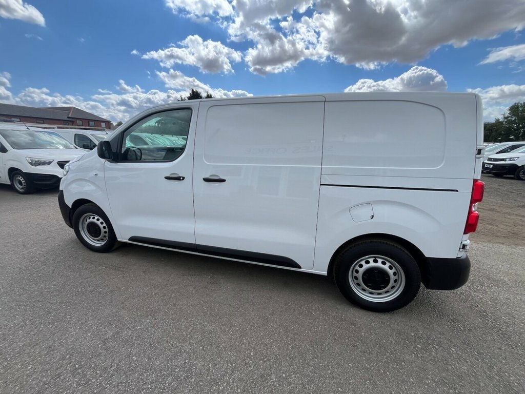 Peugeot Expert 1.5L S Premium 6Dr White #4