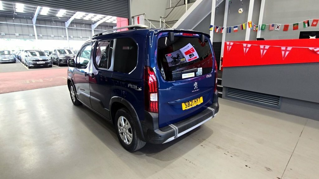Peugeot Rifter 1.5L Allure Blue #5