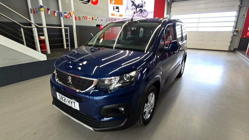 Peugeot Rifter 1.5L Allure Blue #3
