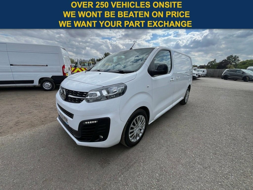 Vauxhall Vivaro 1.5L Pro 6Dr White #2