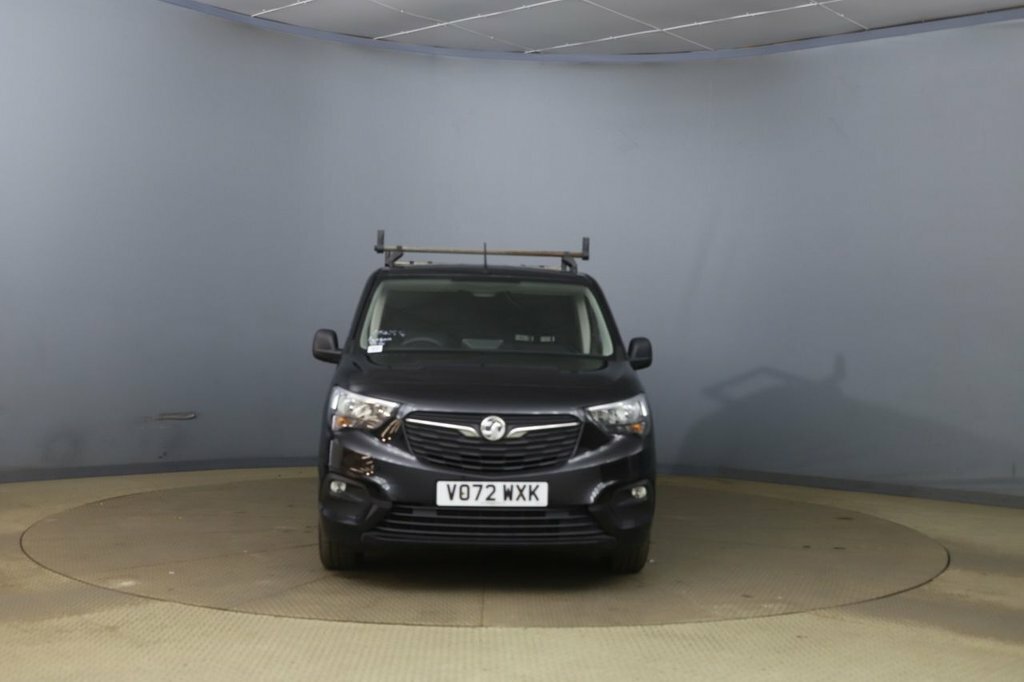 Vauxhall Combo 1.5L Sportive Black