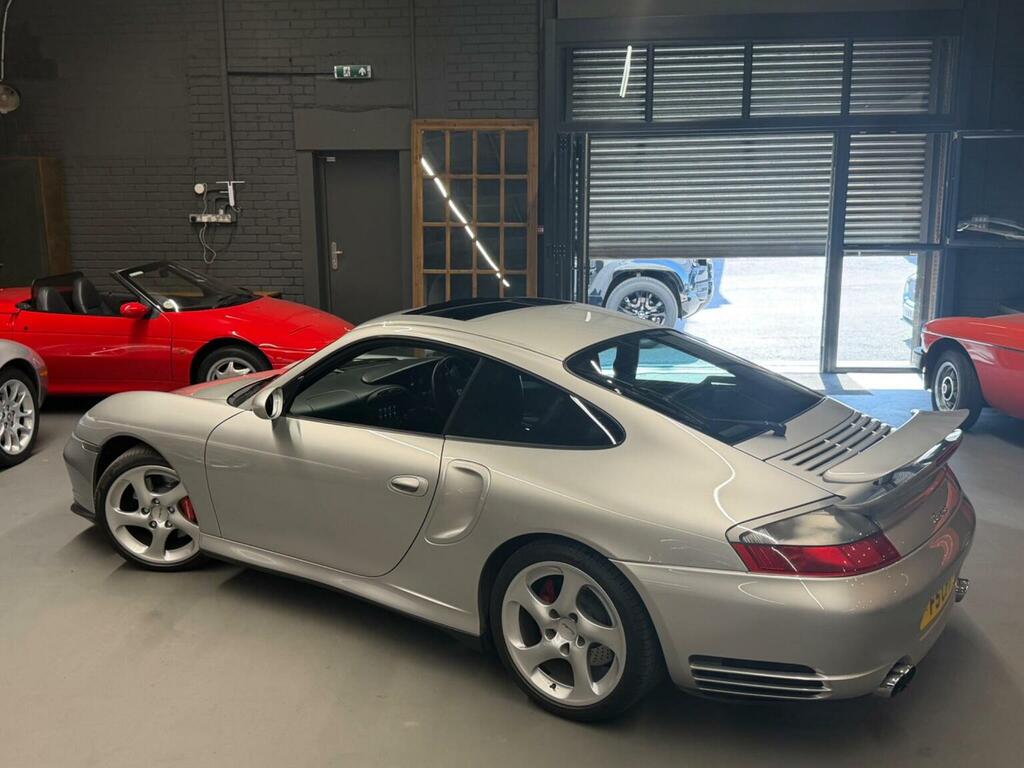 Porsche 911 Gt3 40 Black #33