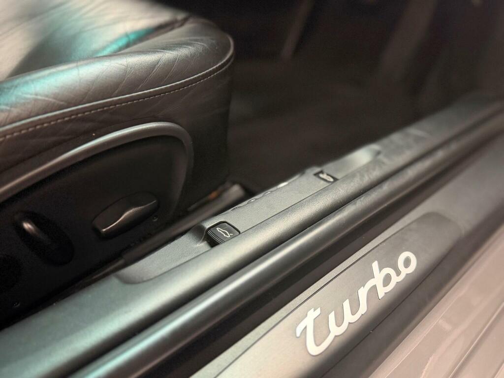 Porsche 911 Gt3 40 Black #27