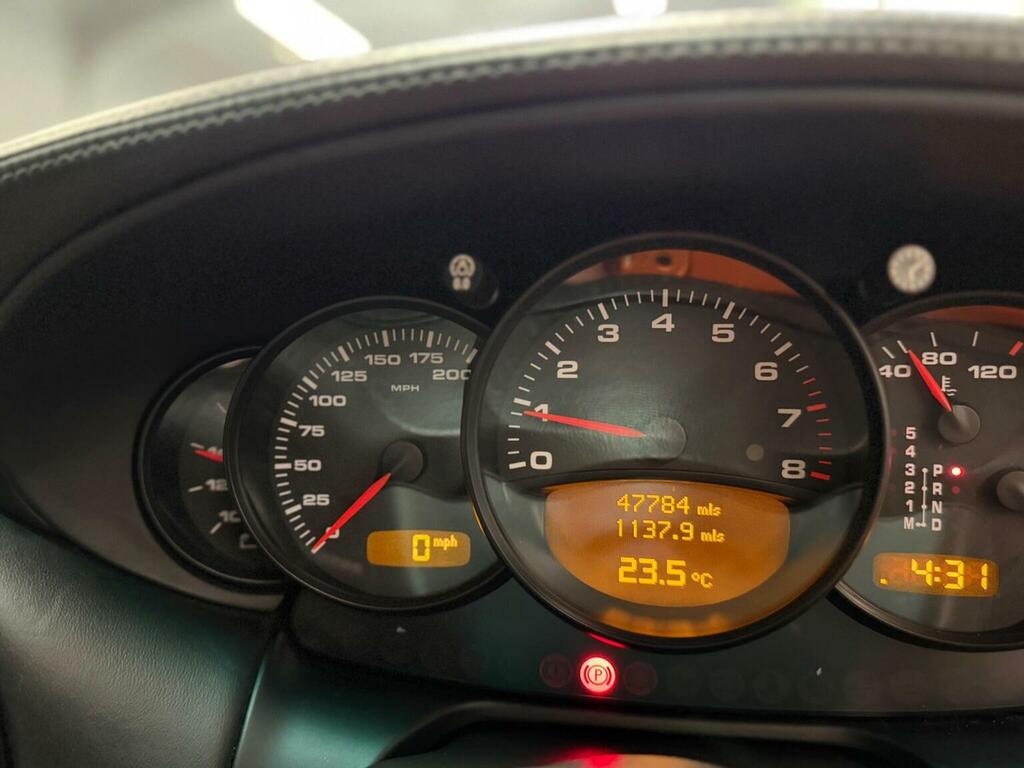 Porsche 911 Gt3 40 Black #28