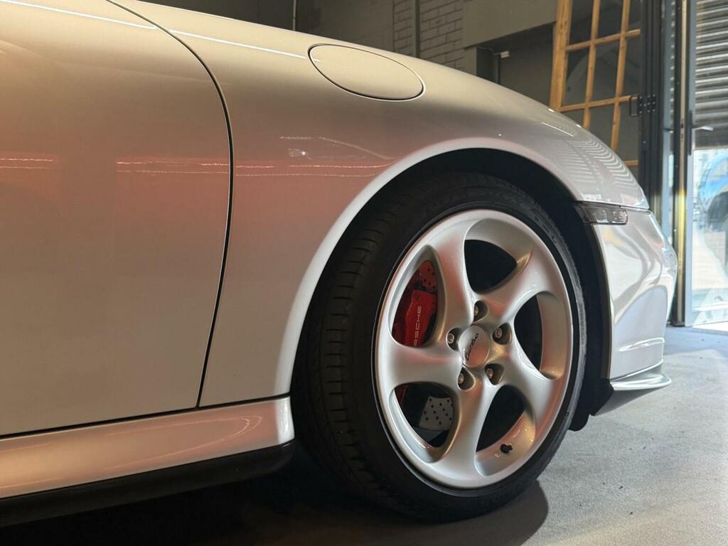 Porsche 911 Gt3 40 Black #16