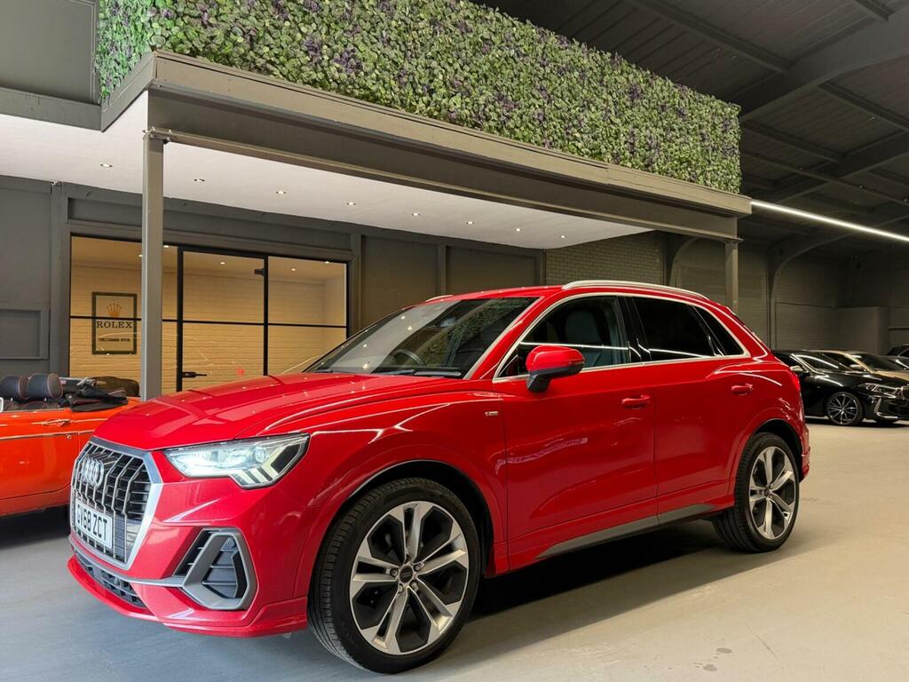 Audi Q3 1.5 Tfsi Cod 35 S Line Euro 6 Ss Red