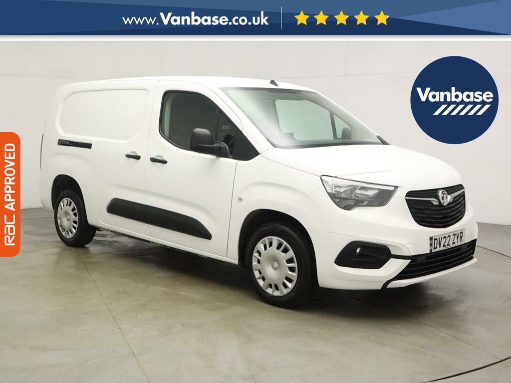 Vauxhall Combo 1.5 Turbo D 2300 Sportive Panel Van 6Dr Man White
