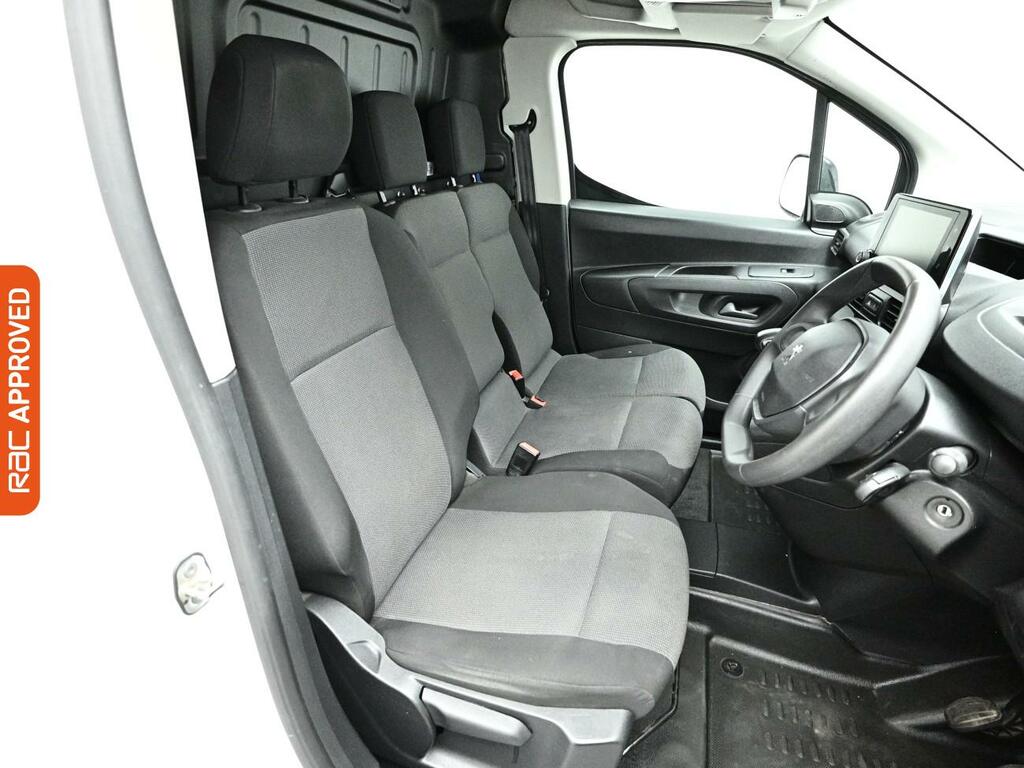 Peugeot Partner 1.5 Bluehdi 1000 Professional Premium Standard Pan AF22BHO White #2