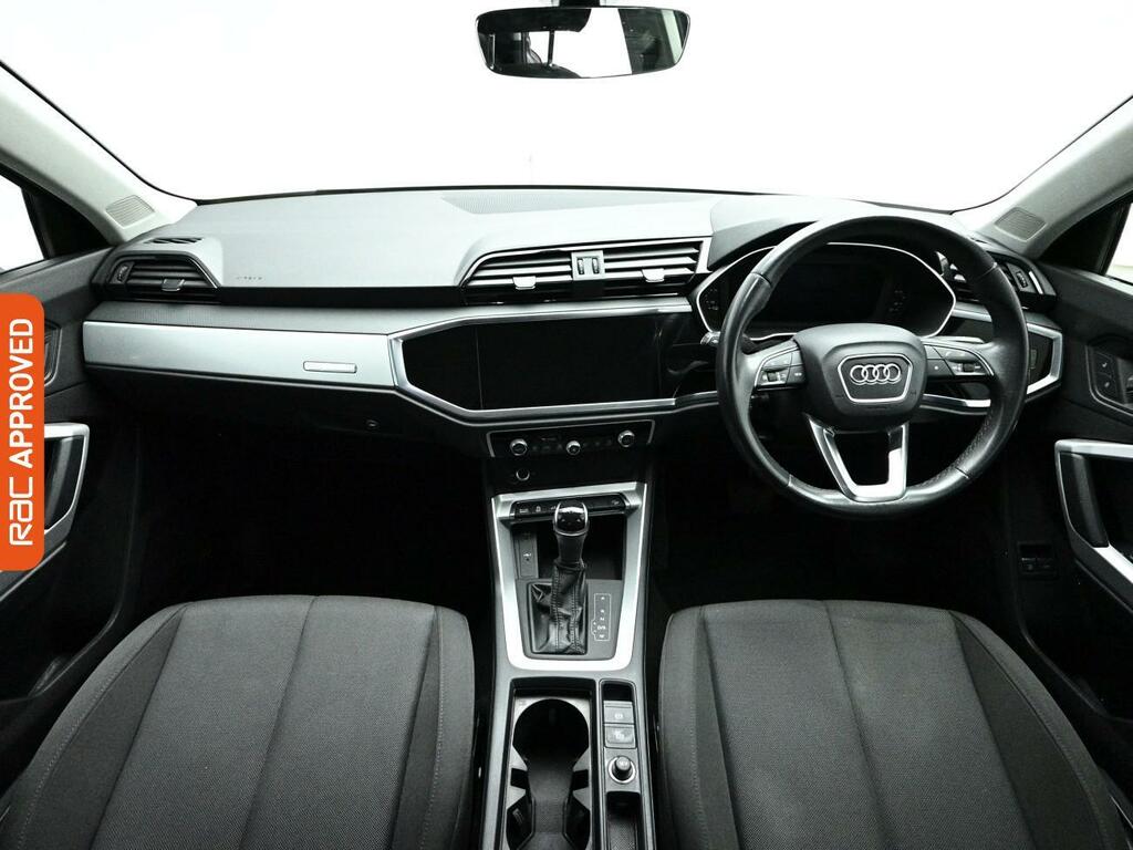 Audi Q3 1.4 Tfsie 45 Technik Suv Plug-in Hybrid MT22EOO Black #2