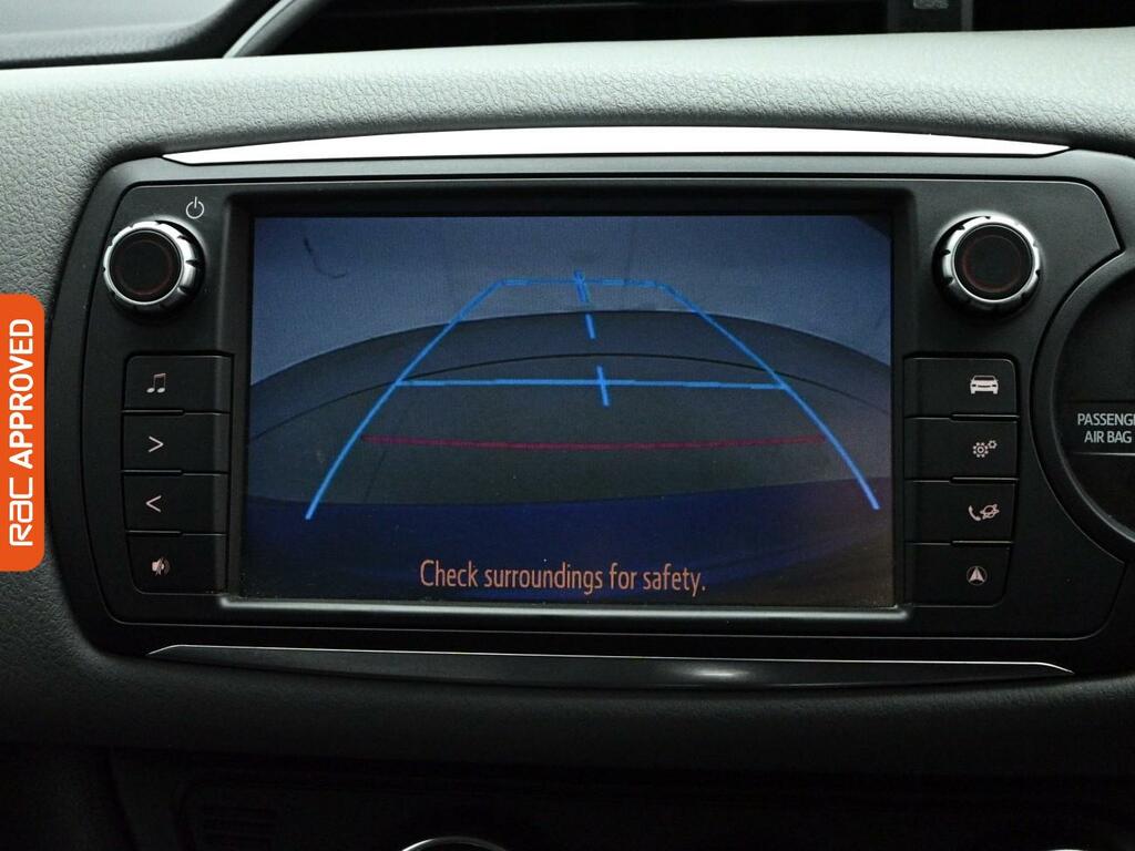 Toyota Yaris 1.33 Dual Vvt-i Icon Hatchback E YG17VEU Blue #3