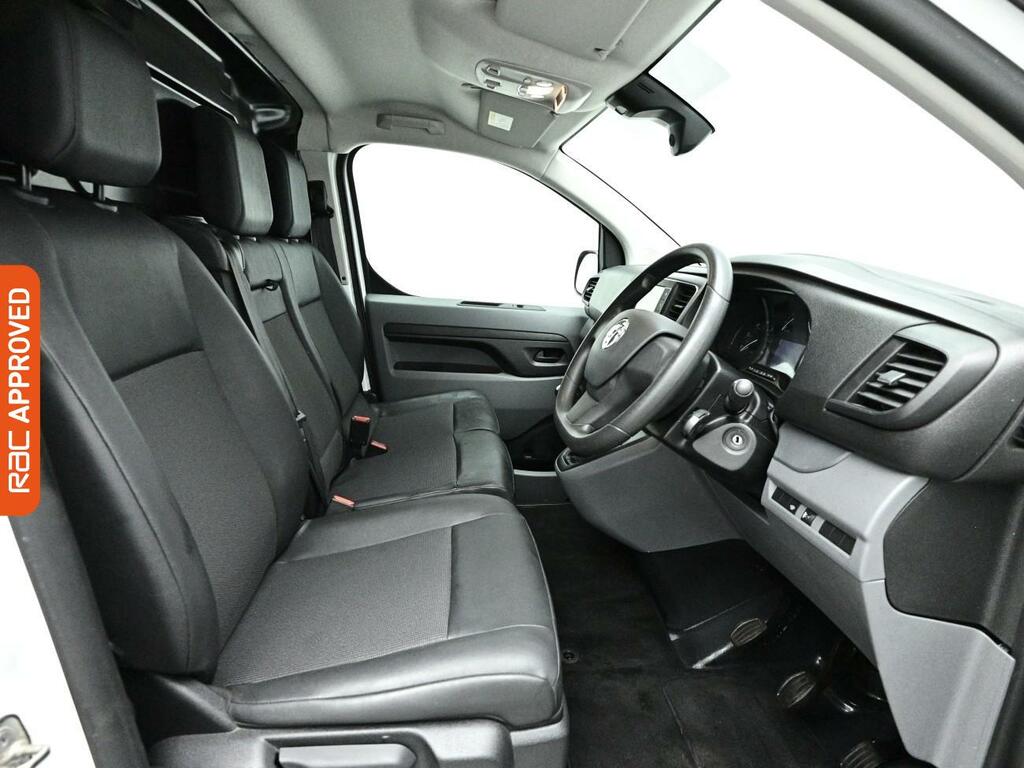 Vauxhall Vivaro 1.5 Turbo D 2700 Sportive Panel Van Man White #2