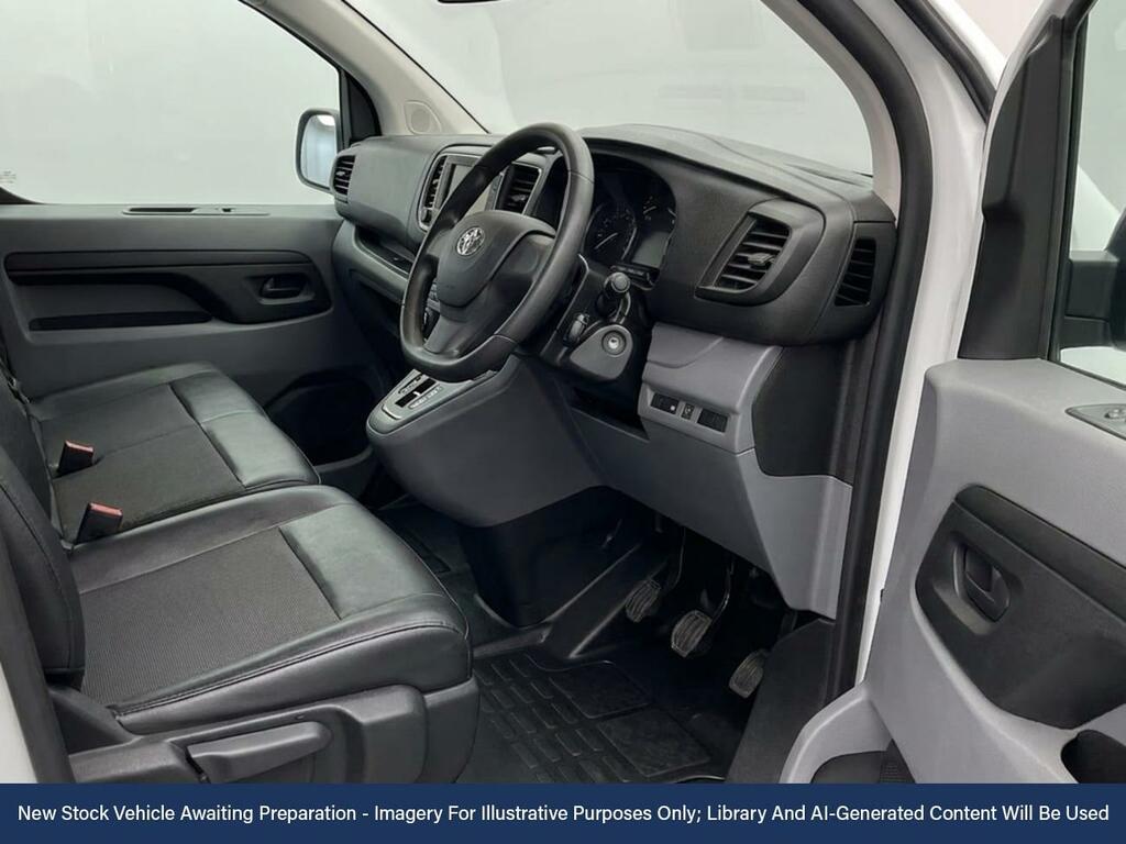 Toyota PROACE 75Kwh Icon Medium Panel Van 6Dr Mwb White #2