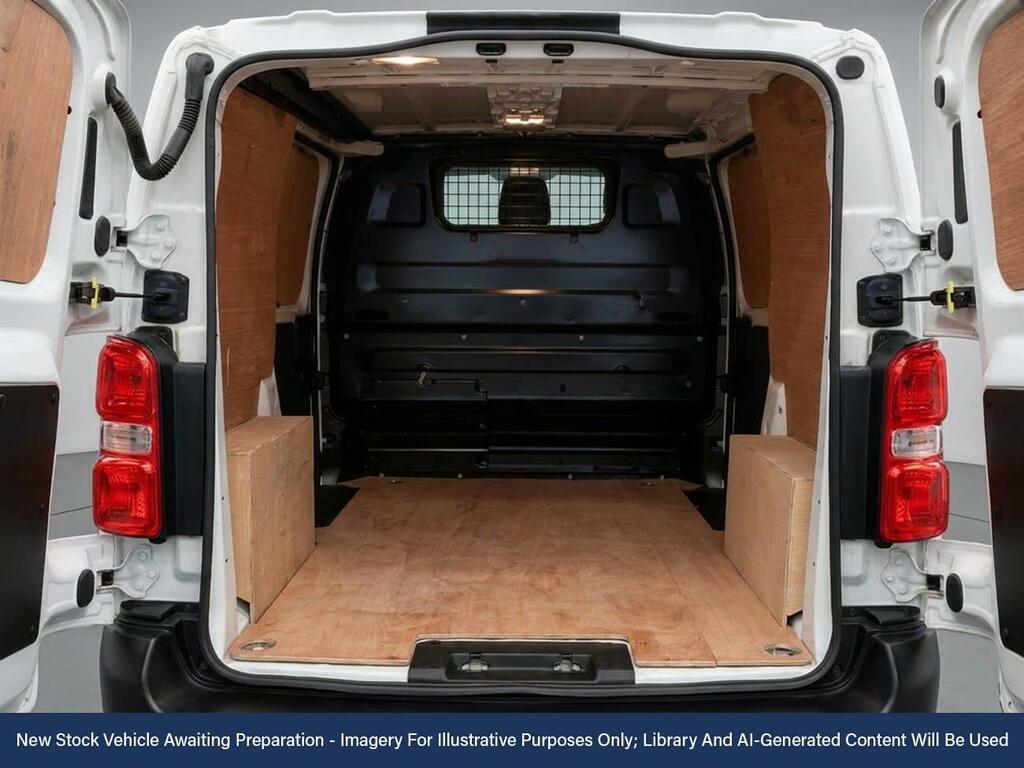 Toyota PROACE 75Kwh Icon Medium Panel Van 6Dr Mwb White #3