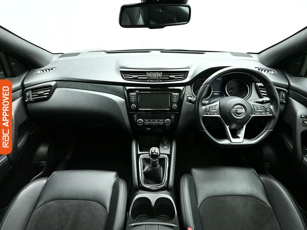 Nissan Qashqai 1.3 Dig-t N-tec Suv Euro 6 Ss GY20ZVL Black #2