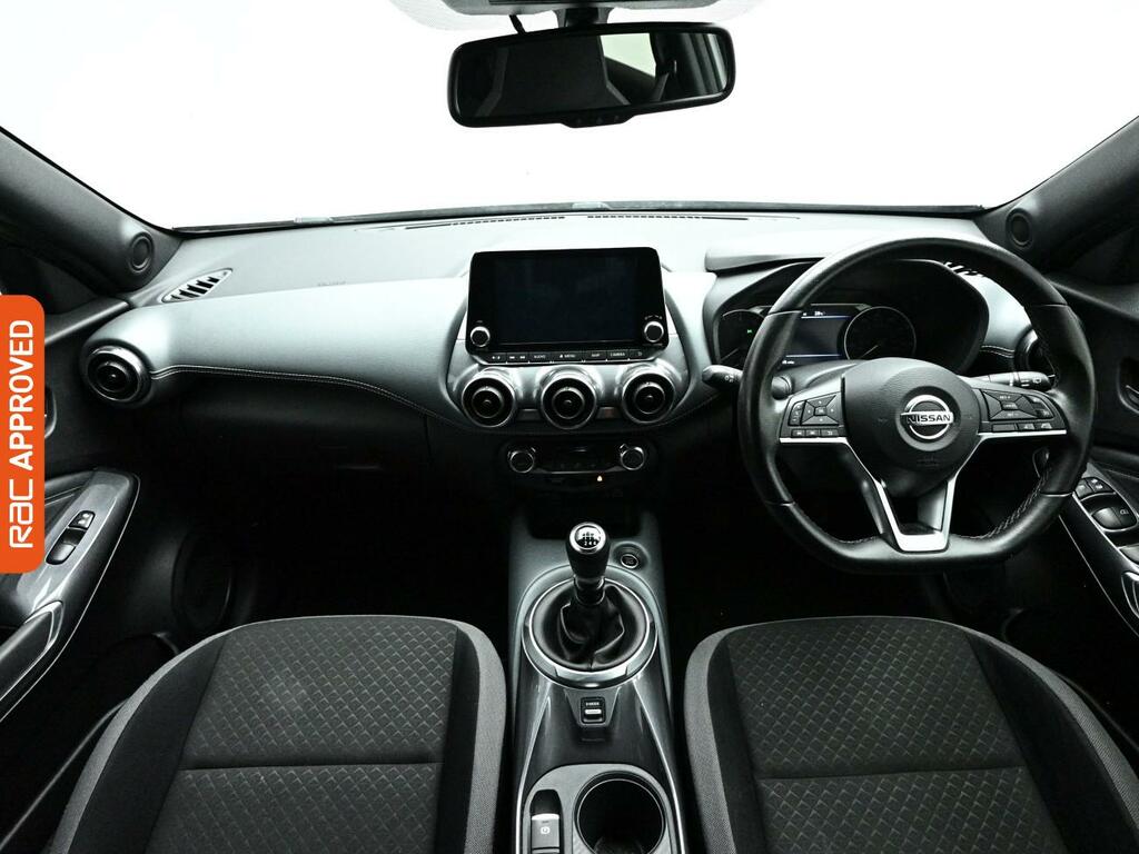 Nissan Juke 1.0 Dig-t N-connecta Suv Euro 6 EY22SMO Silver #2