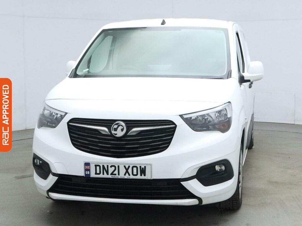 Vauxhall Combo 1.5 Turbo D 2300 Sportive Panel Van Man DN21XOW White #6