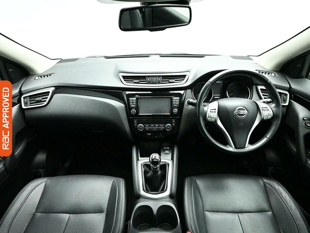 Nissan Qashqai 1.5 Dci Tekna Suv 2Wd Euro 6 S WF17LTN White #2