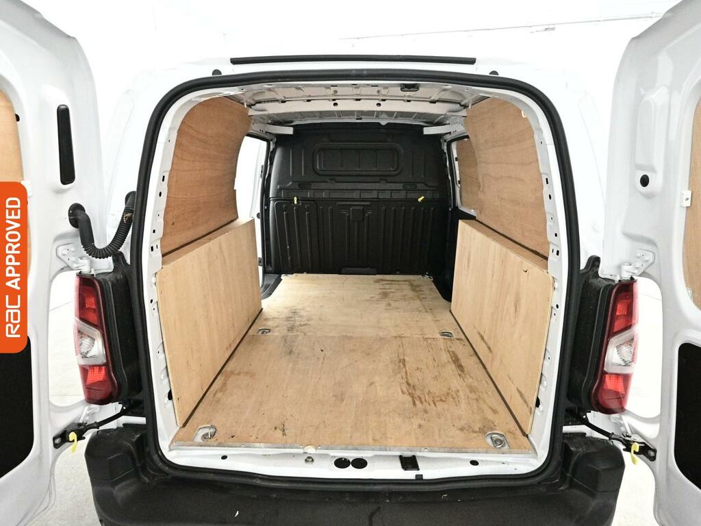 Citroen e-Berlingo 750 50Kwh Enterprise Edition XL Panel Van 6Dr Elec White #3
