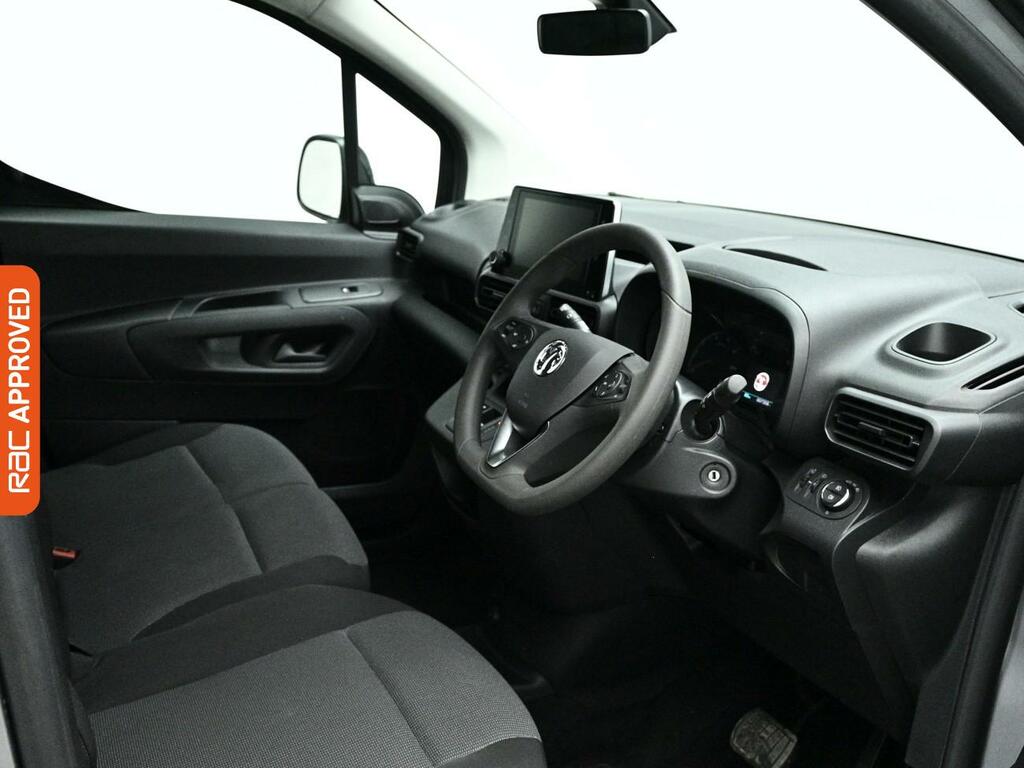 Vauxhall Combo Mpv LY25JVJ Grey #2
