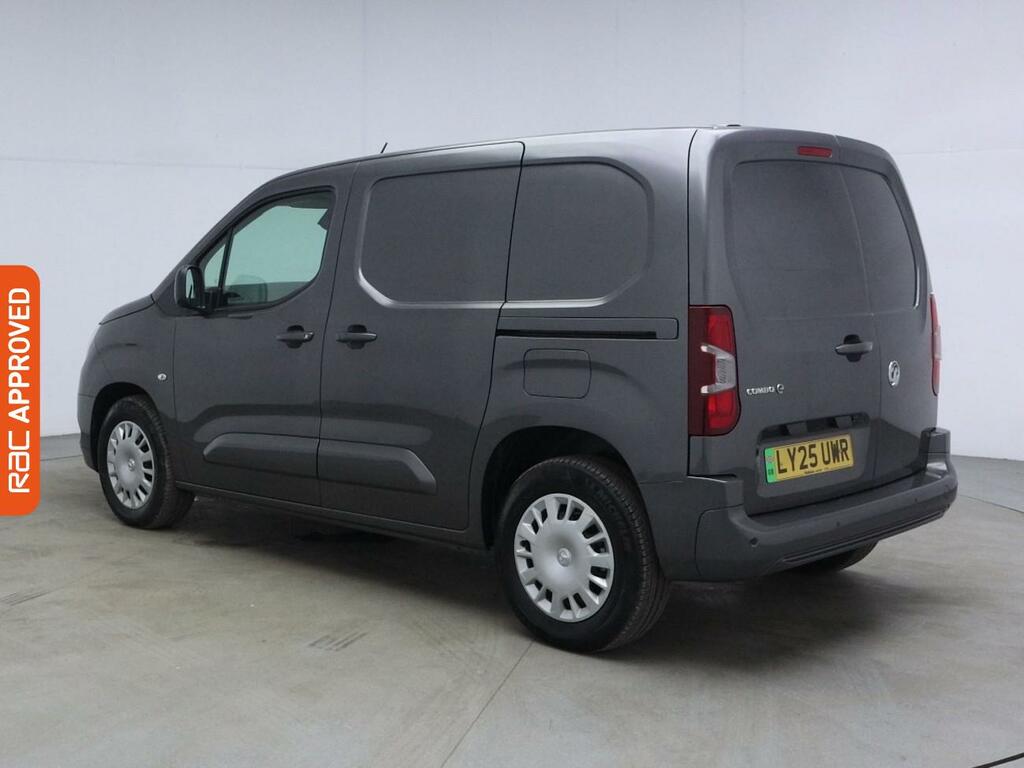 Vauxhall Combo-e Life 2300 50Kwh Pro Panel Van L1 7.4 Grey #5